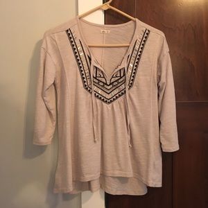 ⚠️⚠️HOLD⚠️3/4 Length Sleeved Tee w/ Embellishments